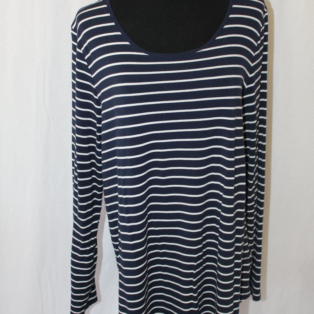 SALE GAP Scoop Neck Stripe Long Sleeve Tee Blue White Stripe Size L Large EUC